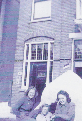 Elly-Stroeve-Beckman0006bw.jpg